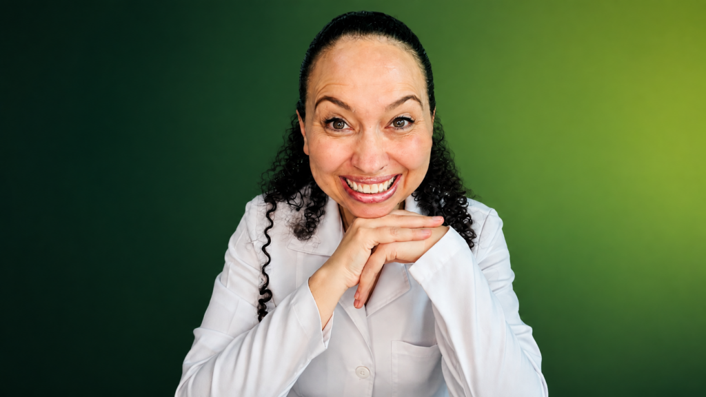Vanessa Gaudiano, Nutricionista, CRN-8 16541 e Fitoterapeuta